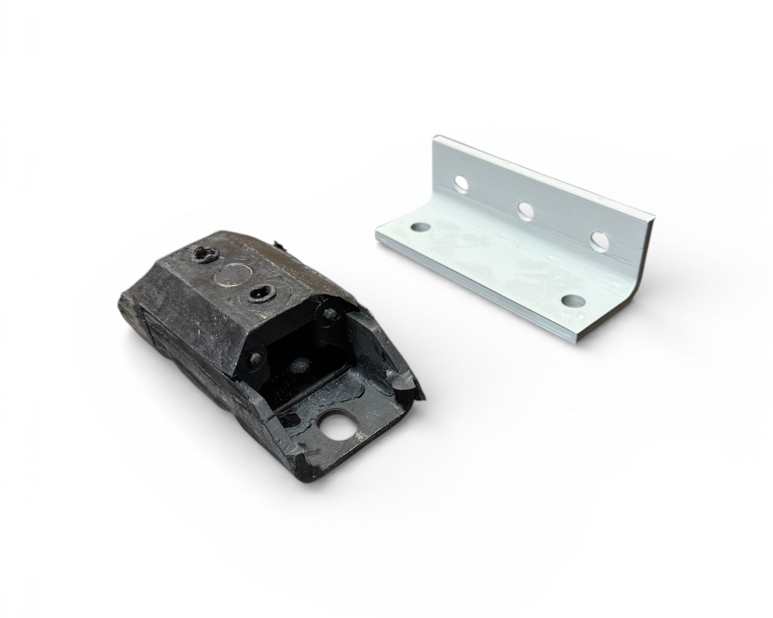 Transfer Case Support (Rubber Mount) (Atlas) – Northwest Fab